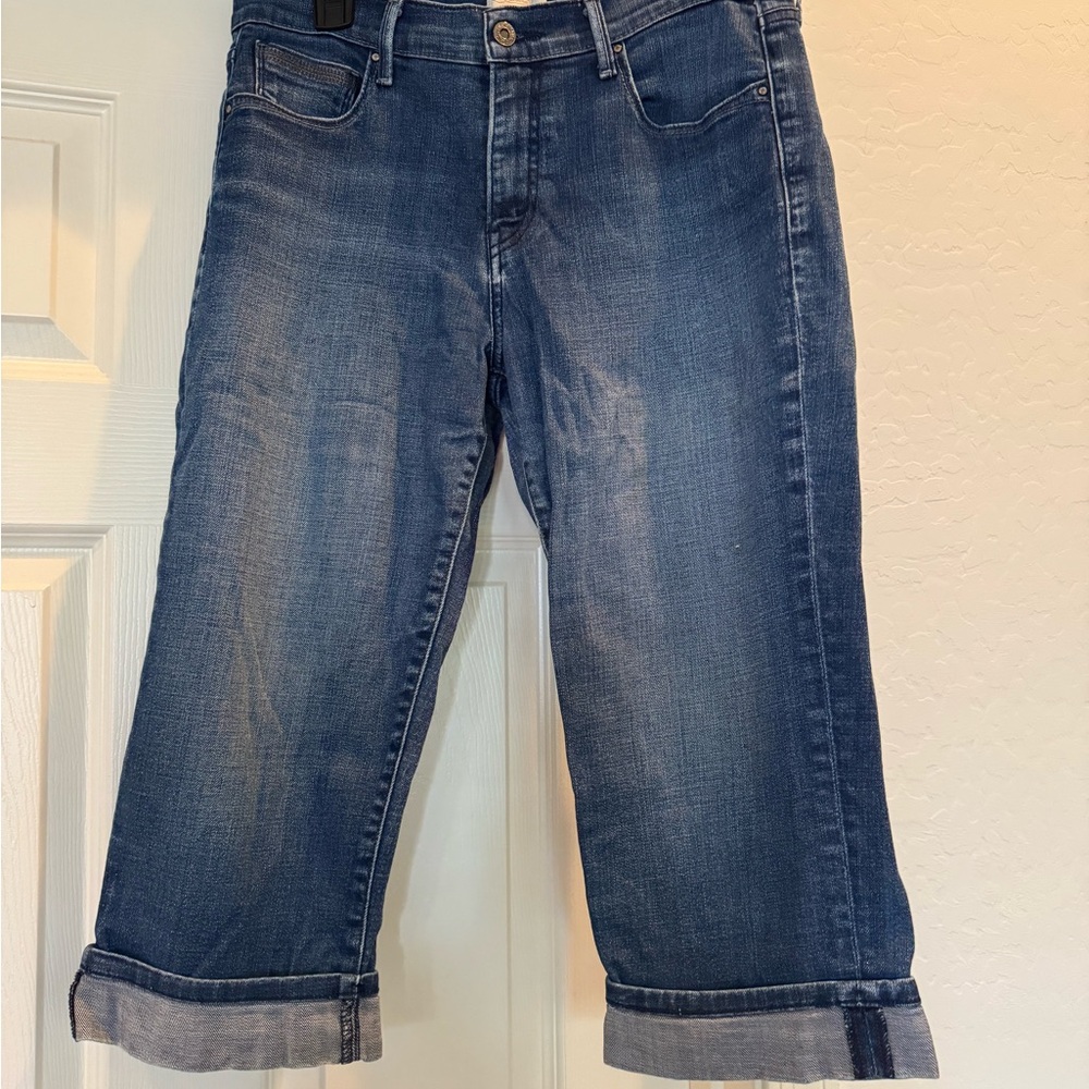 WOMENS LEVIS 515 PERFECT WAIST CAPRI Blue denim SIZE 8 Cuffed 5 Pocket Jeans